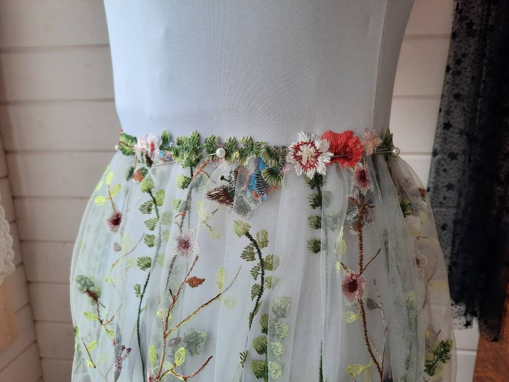 Detachable Bridal Skirt / Floral Overskirt / Embroidered Wedding Skirt / Floral Wedding Skirt / Wedding Separates / Custom Wedding Skirt