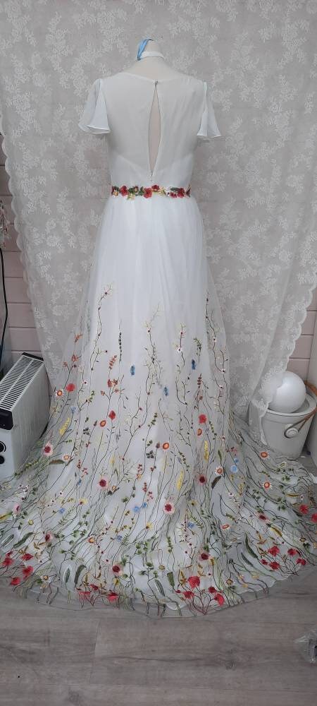 Detachable Bridal Skirt / Floral Overskirt / Embroidered Wedding Skirt / Floral Wedding Skirt / Wedding Separates / Custom Wedding Skirt