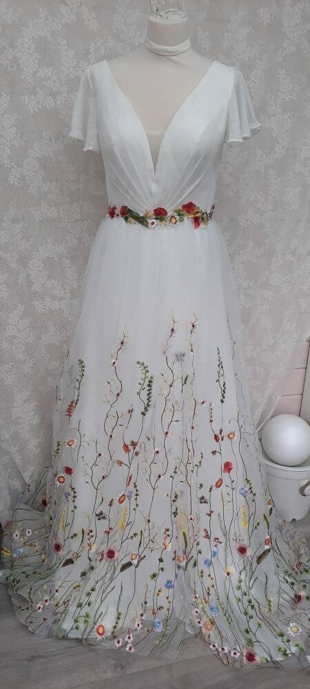 Detachable Bridal Skirt / Floral Overskirt / Embroidered Wedding Skirt / Floral Wedding Skirt / Wedding Separates / Custom Wedding Skirt