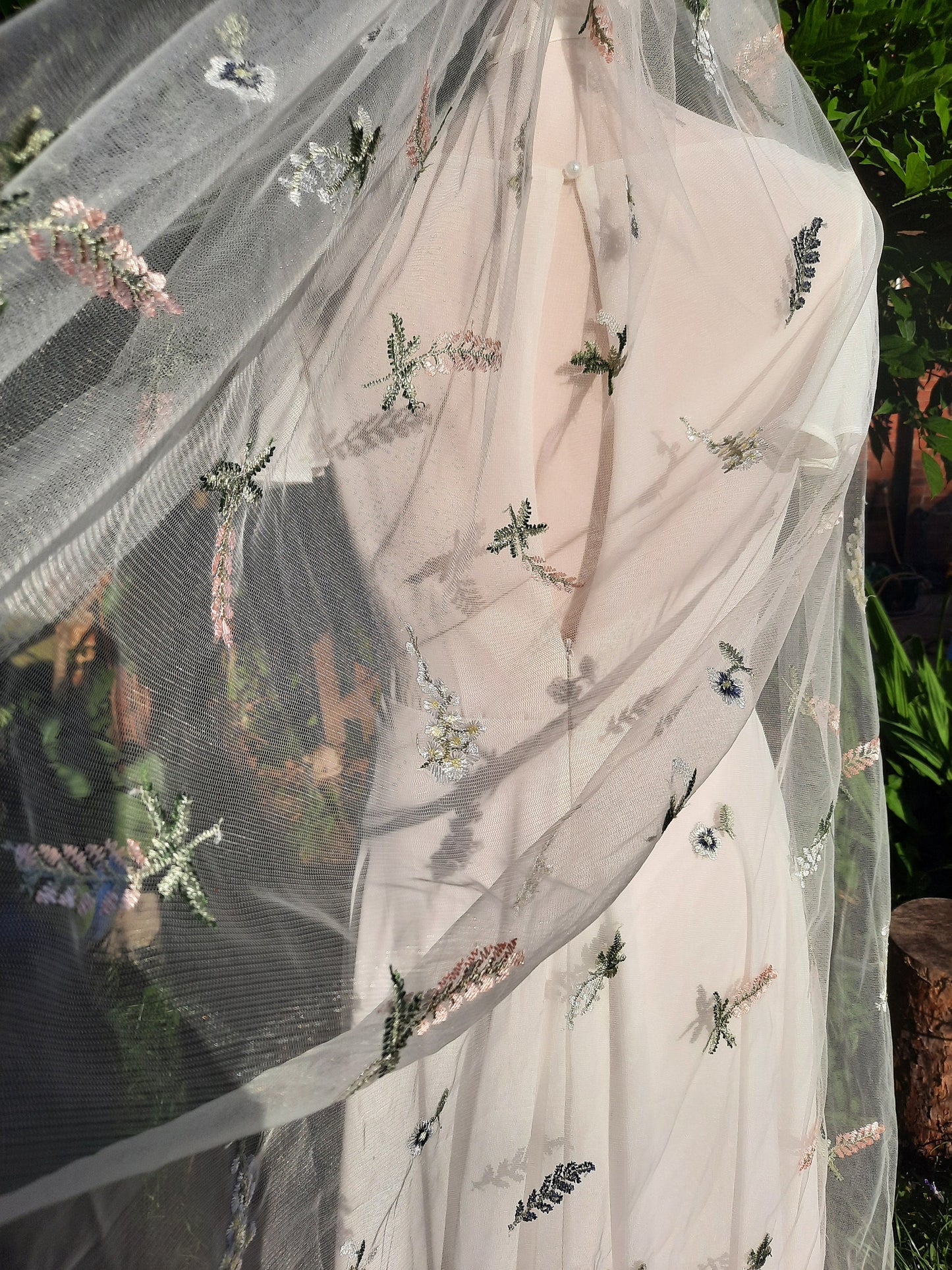 Emma. Scattered flowers wedding cape or veil / floral bridal cape / flower wedding cover-up / woodland wedding / floral cape or veil