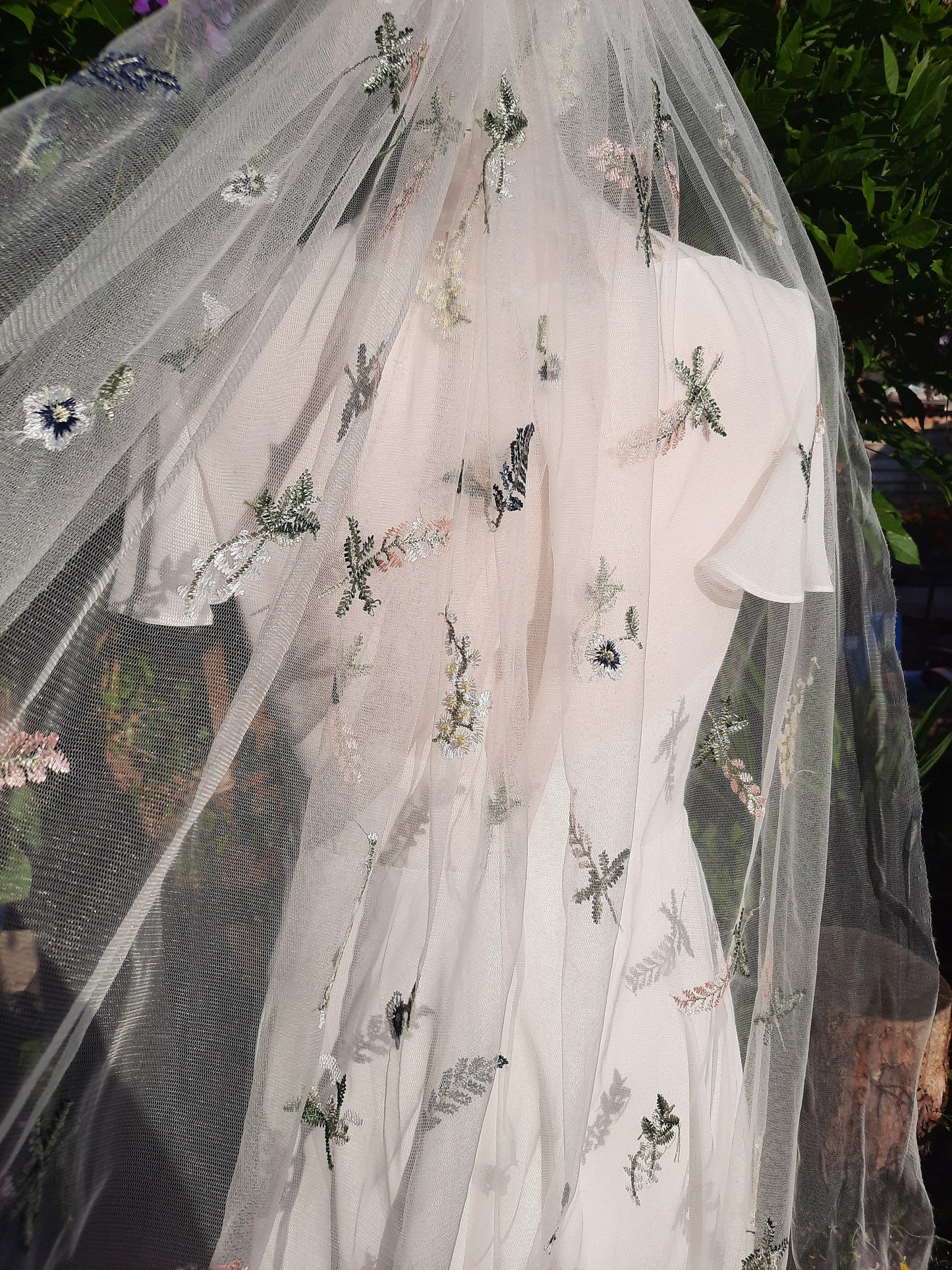 Emma. Scattered flowers wedding cape or veil / floral bridal cape / flower wedding cover-up / woodland wedding / floral cape or veil